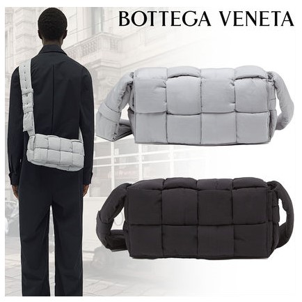 [스페셜오더]BOTTEGA VENETA-628951 보테가 베네타 패디드 테크 카세트 백 / 2컬러