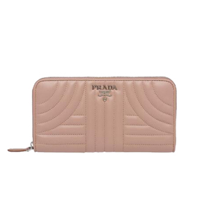 [스페셜오더]PRADA-1ML506 프라다 송아지 가죽 퀼트 파우더 핑크 지퍼 지갑