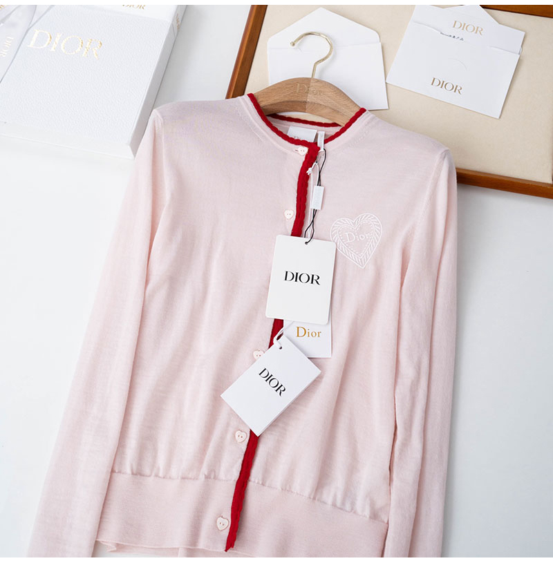 DIOR-08159 디올 2026SS 치시 축제 가디건